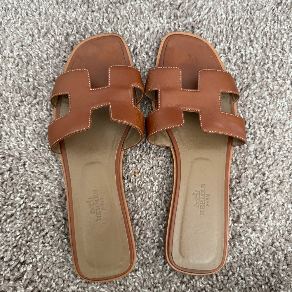Hermes Brown Sandals T-Strap Design